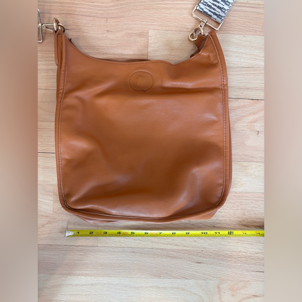 Ah Dorned brown Vegan Messenger bag - Picture 6 of 7